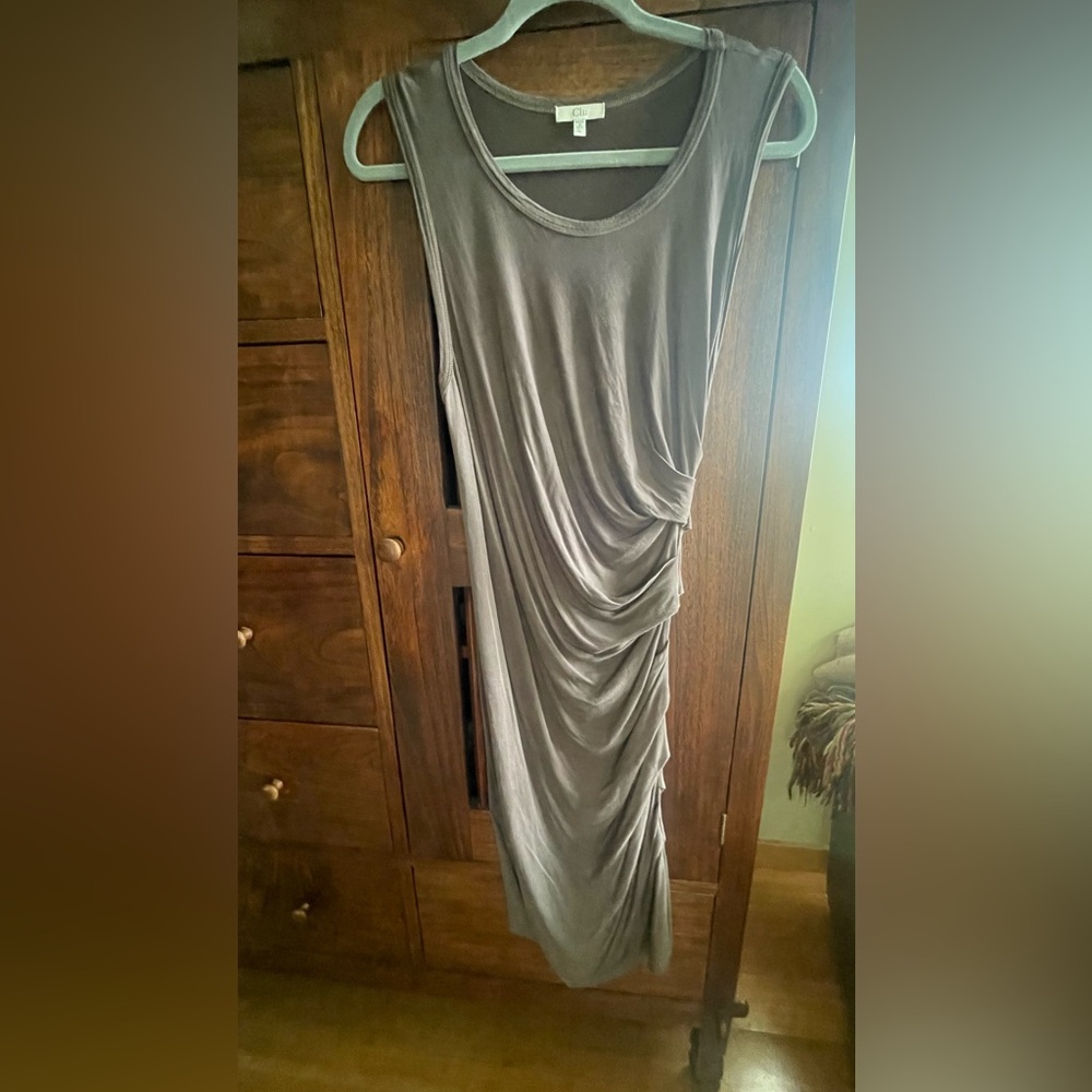 Clu Brown Top
